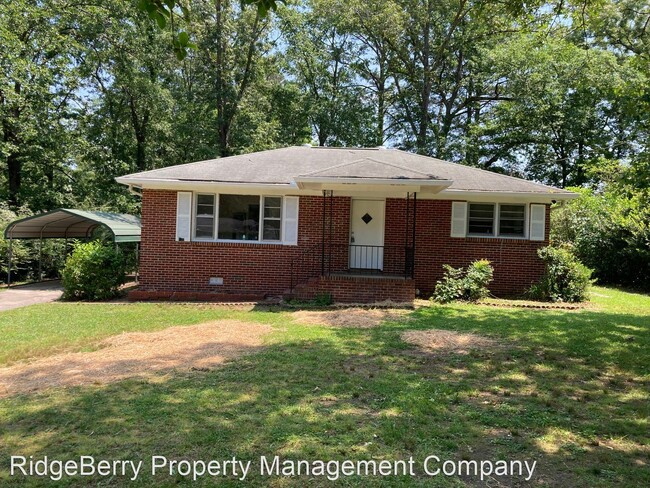 Building Photo - 3 br, 1 bath House - 130 Elliott Dr.