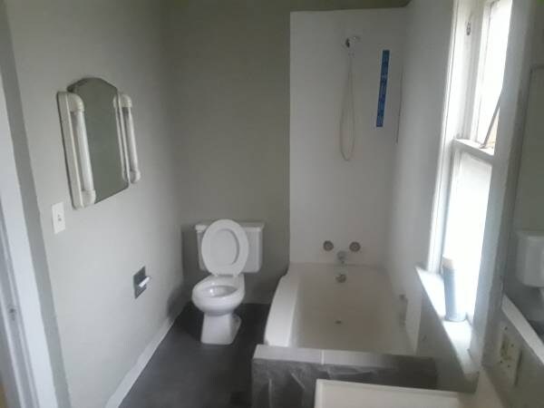 Foto del edificio - 4305 E 71st St