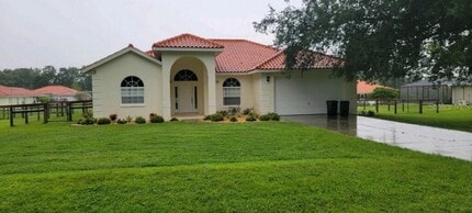 Building Photo - 4265 E Amsterdam St Building Photo - 4265 E Amsterdam St