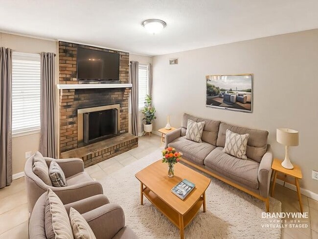 Building Photo - 3319 Shuster Cove
