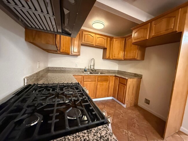 Foto del edificio - 2313 Manchester St