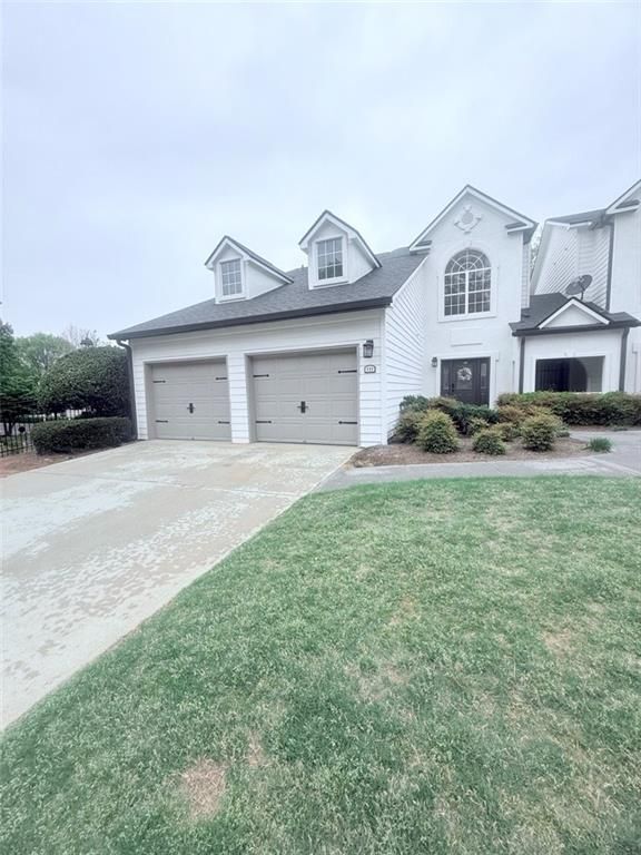 Building Photo - 2015 Barrett Lakes Blvd