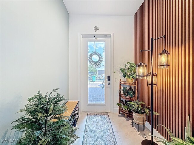 Foto del edificio - 5277 Lamone Ln