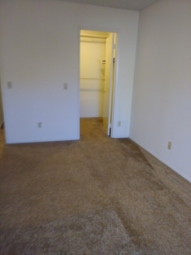 Upstairs 2nd bedroom - 8192 Whitaker St