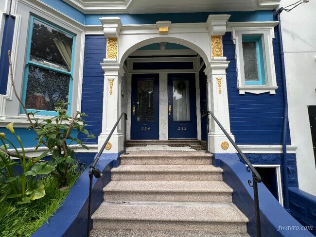 Foto del edificio - 250-254-254 Carl St