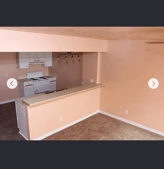 Building Photo - 406 Central Ave