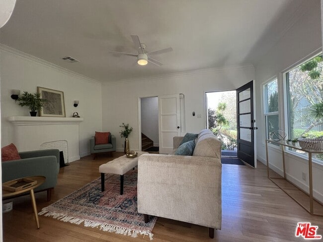 Building Photo - 4526 St Elmo Dr