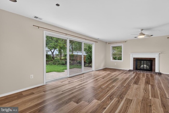Building Photo - 4214 Penner Ln