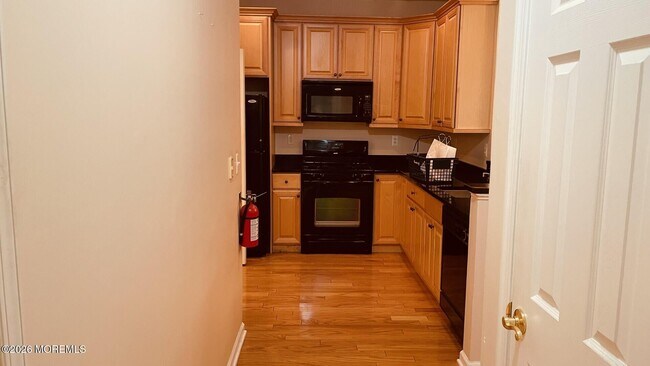 Foto del edificio - 523 Sophee Ln