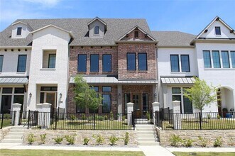 Building Photo - 12032 Dahlia Bay Dr