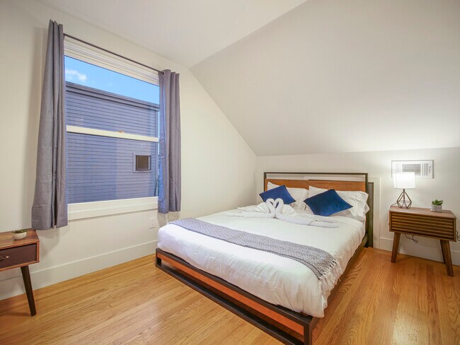 Building Photo - 822 Arkansas St