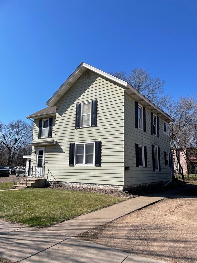 Building Photo - 1214 S Dewey St