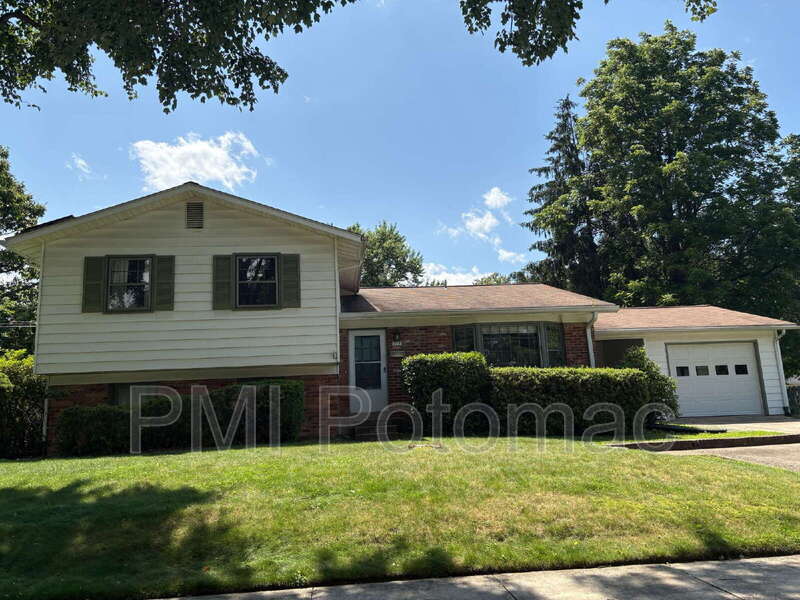 Photo - 717 Carter Road