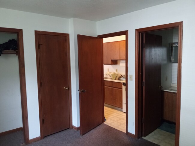 Foto del edificio - 4766 Wolverton Ln