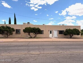 Building Photo - 1341 F Ave