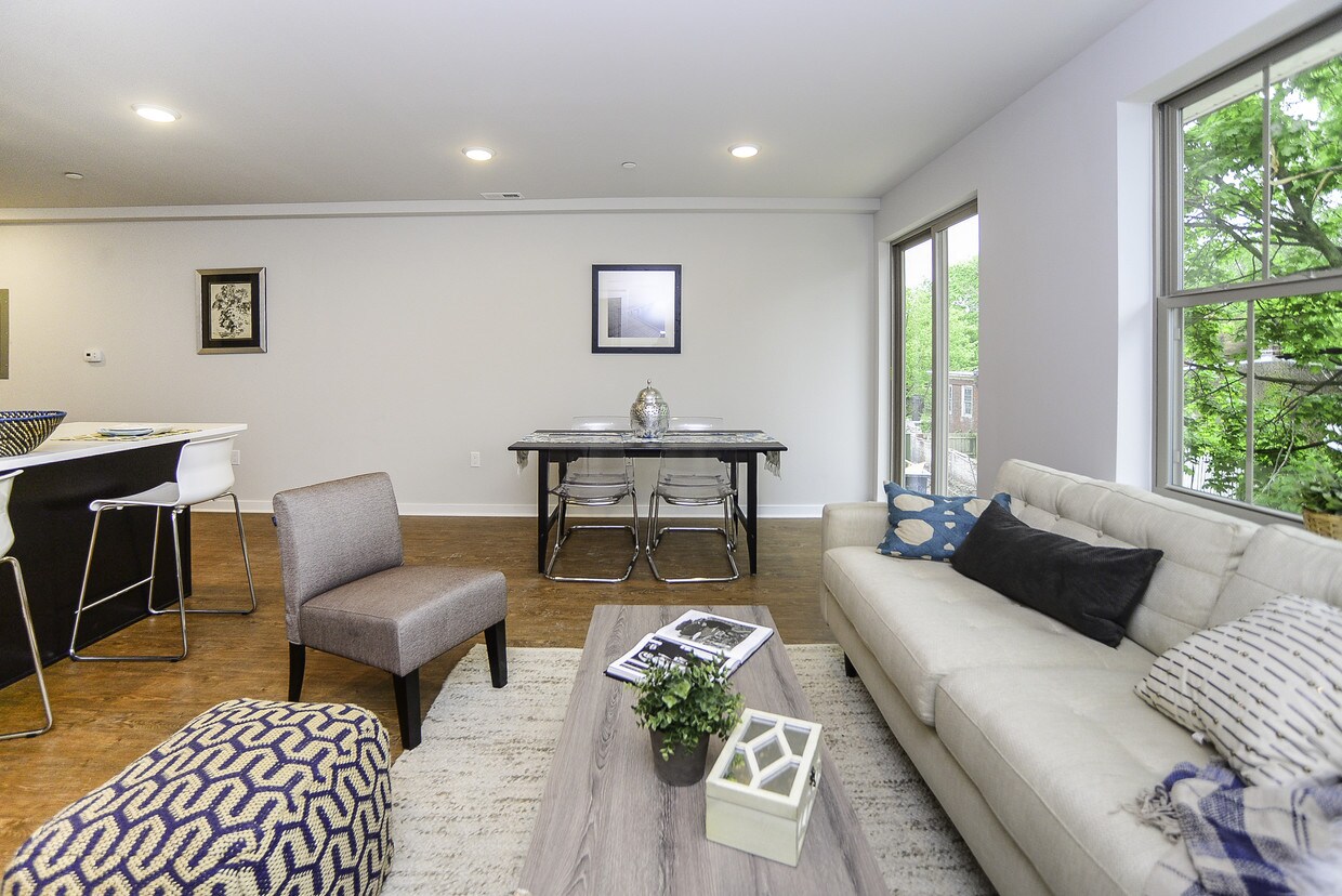 Foto principal - 6656 Germantown Ave
