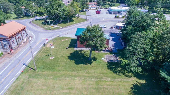 Foto del edificio - 2308 Greenville Rd