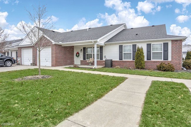 Building Photo - 1 br, 1 bath Apartment - Whitman Crossing