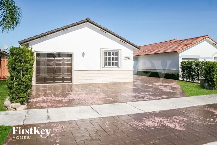 Primary Photo - 17841 SW 144th Ave