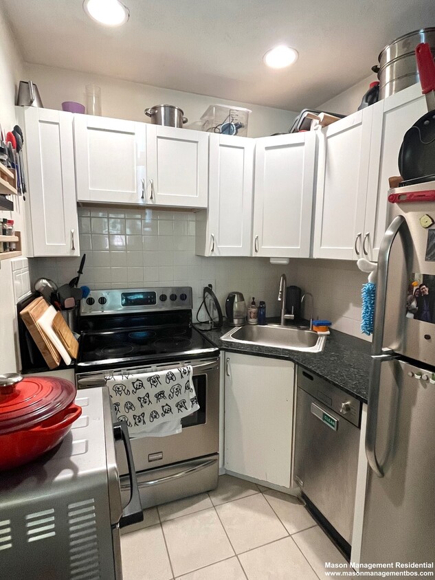 Foto principal - 84 W Concord St