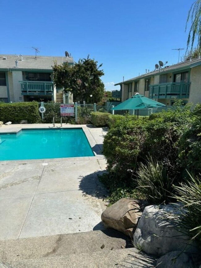 Foto del edificio - TORRANCE CONDO- 1 BEDROOM 1 BATH FOR LEASE