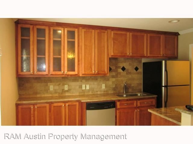 Foto del edificio - 407 E 45th St