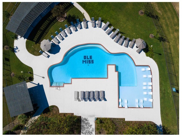 Photo - Flatts at South Campus Apartments