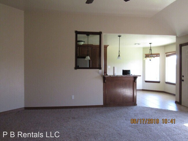 Foto del edificio - 3 br, 2 bath House - 2304 SW 44th Street