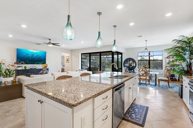 Foto del edificio - ** WINDING CYPRESS ** 3 BED + DEN / 3 BATH - POOL HOME - TURNKEY - SHORT TERM OR SEASONAL RENTAL