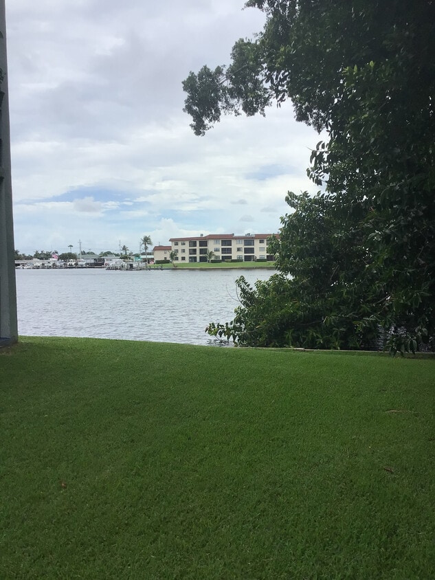 View - 628 Southwind Cir