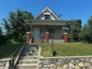 Building Photo - 514 S 20th St