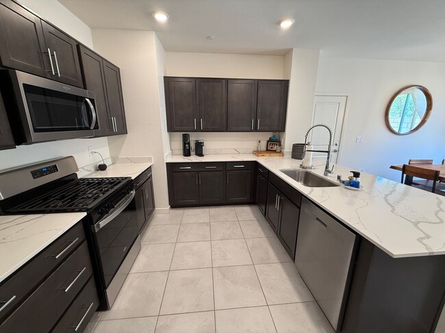 Building Photo - 3644 Bitonto Ln