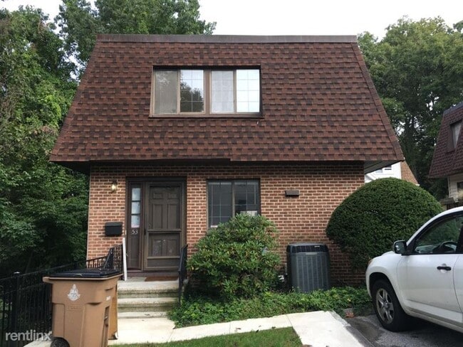 Building Photo - 202 Soundview Ave