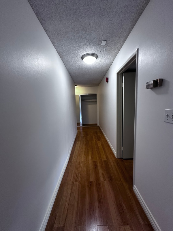 Building Photo - 135 N Swall Dr