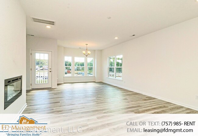 Building Photo - 3 br, 3.5 bath House - 108 Genoa Court