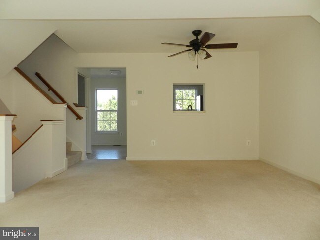 Building Photo - 9820 Bartley Ct