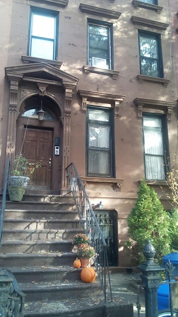 Primary Photo - 1545 Pacific St