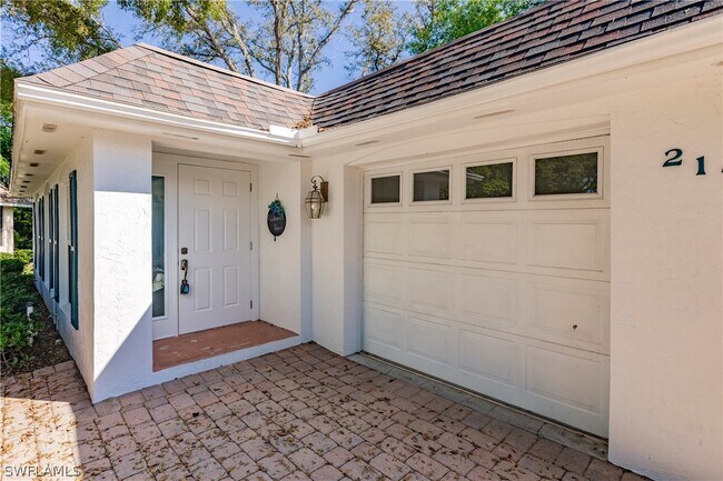 Building Photo - 217 Yorkshire Ct