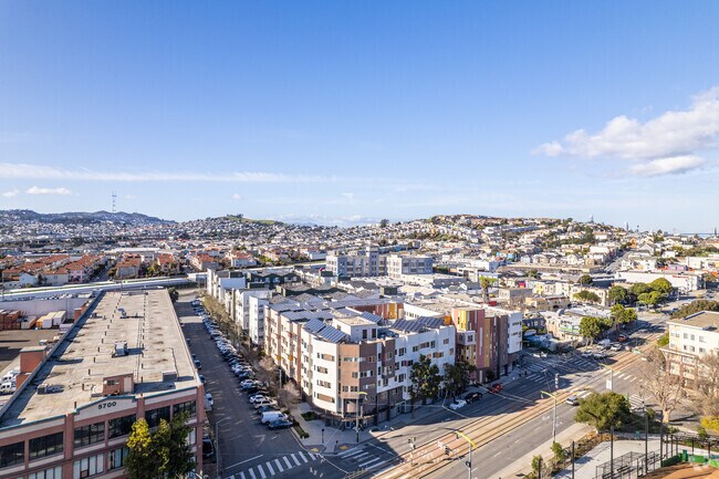 Context - Armstrong Townhomes
