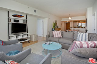 Foto del edificio - 13700 Marina Pointe Dr