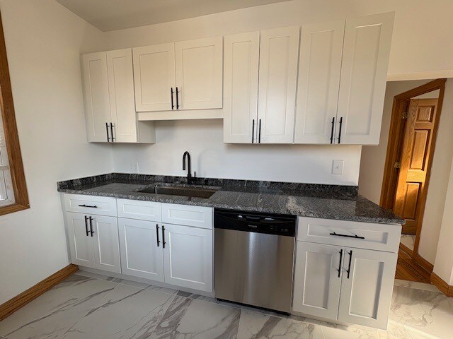 Foto del edificio - 240 Sawyer Ave