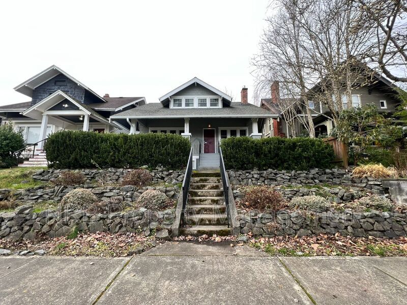 1232 S Ainsworth Ave, WA 98405 House Rental in WA