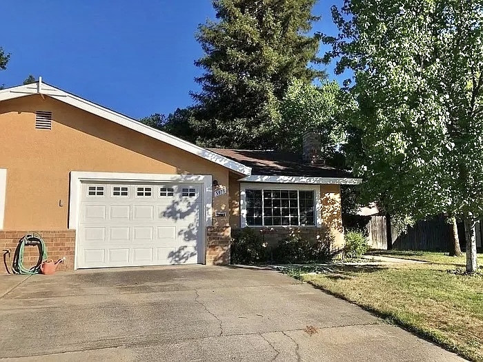 Foto principal - Charming 2 Bed 2 Bath Duplex in Rocklin!