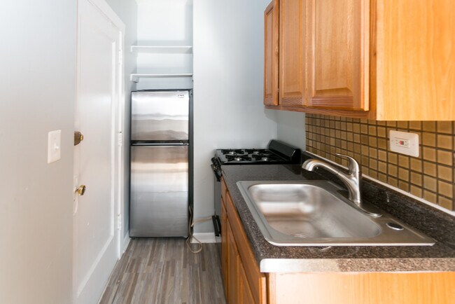 Building Photo - 4602 N Beacon St