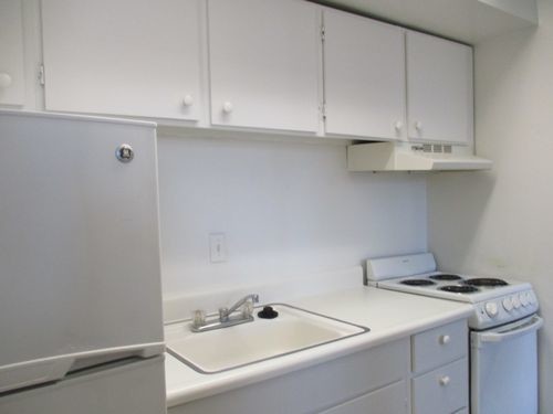 Building Photo - 143 Louise Dr