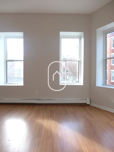 Building Photo - 41 Cunard St