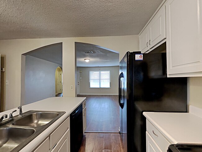 Building Photo - 403 Tina Hely Court
