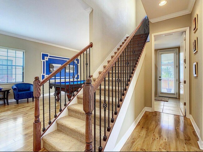 Foto del edificio - Luxury Living in Woodland Lakes Preserve: Fully-Furnished