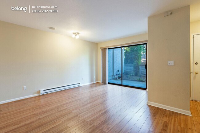 Foto del edificio - 10407 NE 32nd Plz