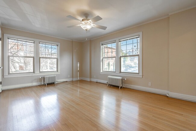 Interior Photo - Roosevelt Apartments